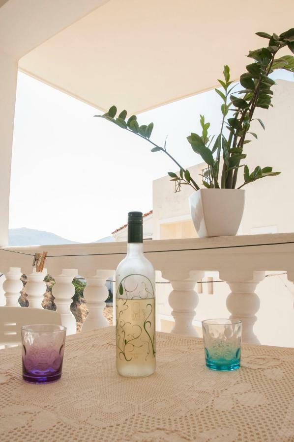Vila Minas-Maria House Karpathos Exteriér fotografie