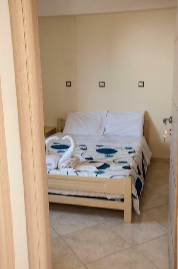 Vila Minas-Maria House Karpathos Exteriér fotografie